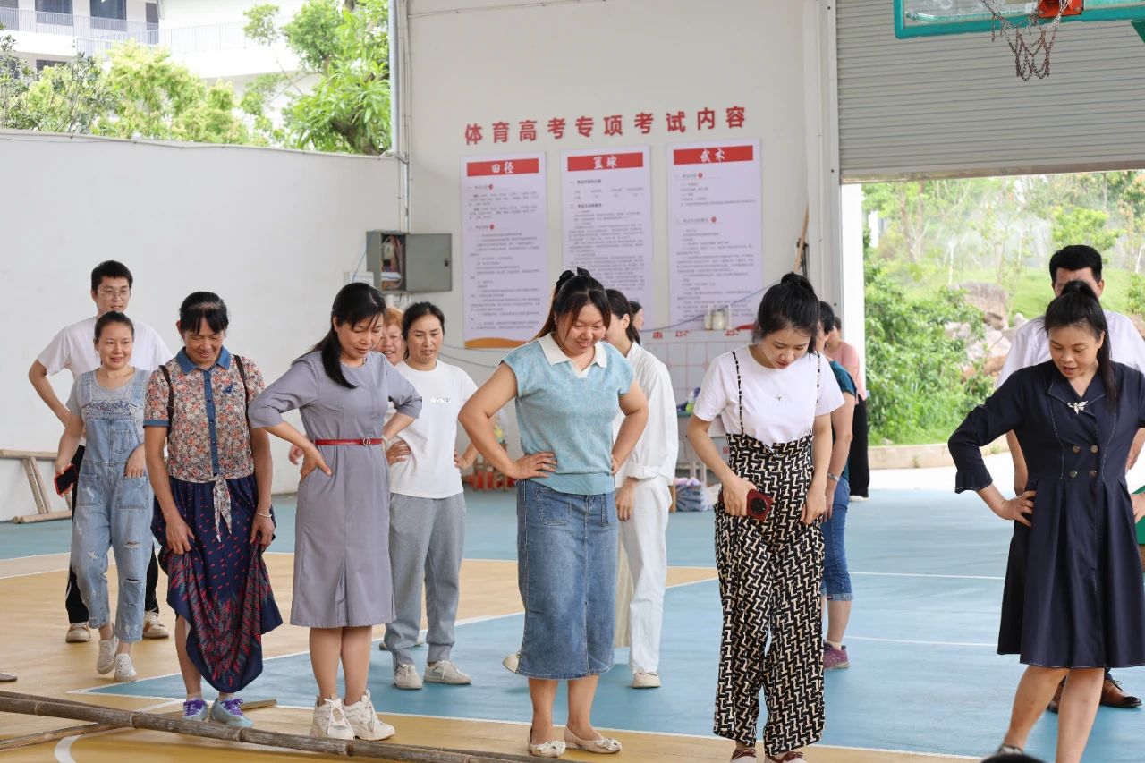 我校举行“五一”国际劳动节教职工游园活动 丨 亚新（中国）